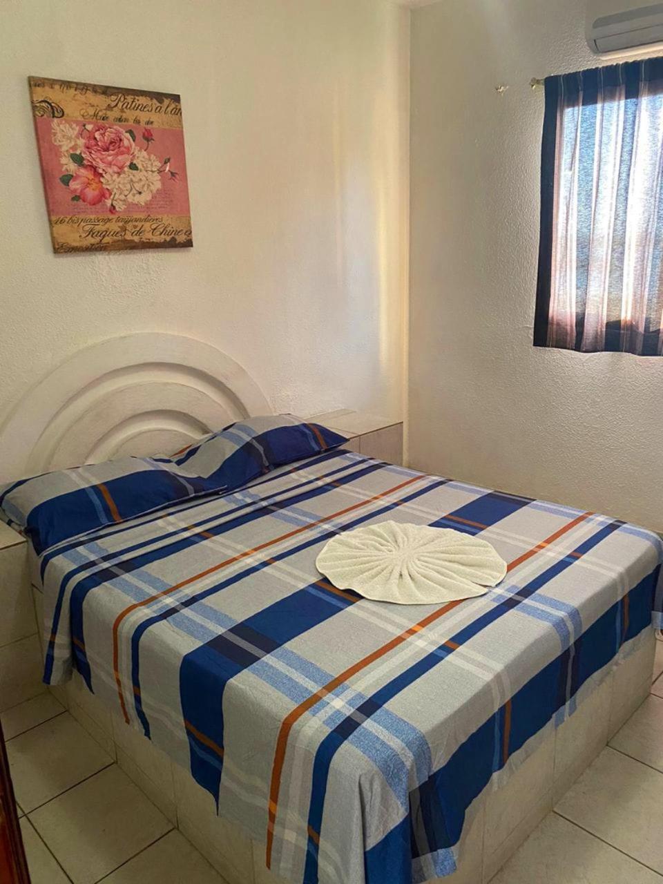 Hotel Brisas Del Mar 2022 Catia La Mar Екстер'єр фото