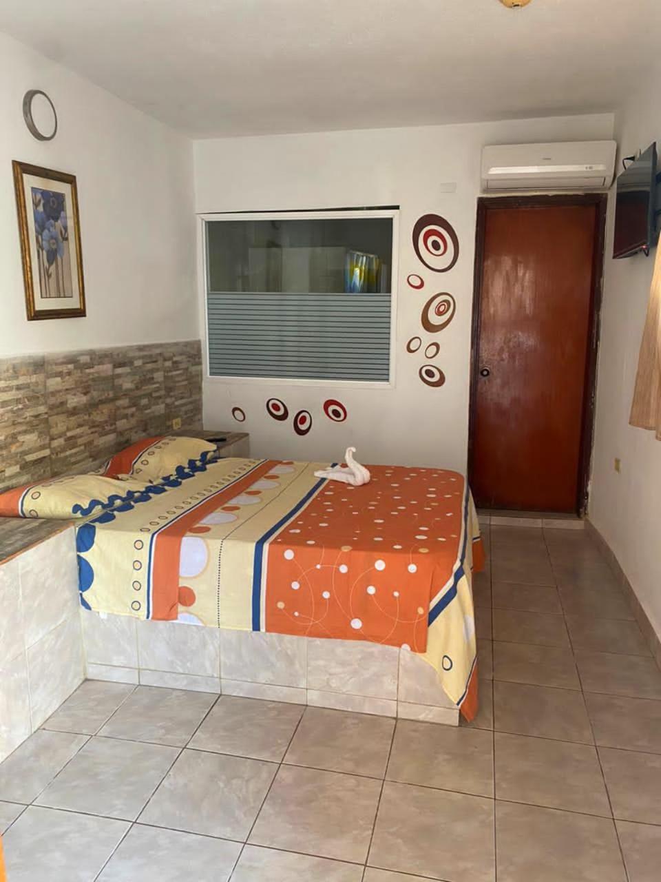 Hotel Brisas Del Mar 2022 Catia La Mar Екстер'єр фото